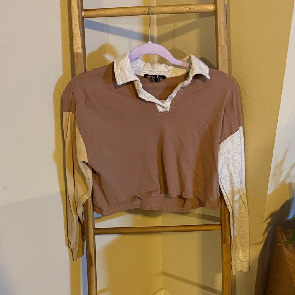 Brown/Cream/Gray Long Sleeve Cropped Top